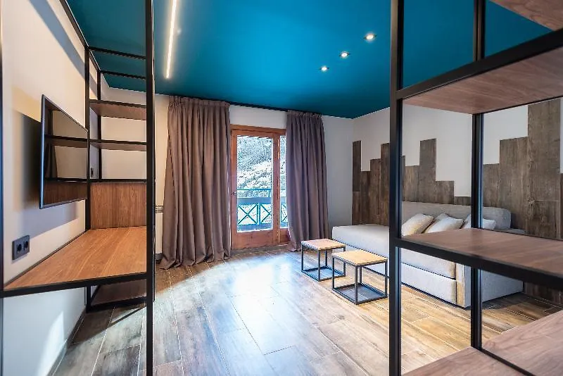 Hotel Crest Arinsal 3*,  Andorra